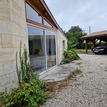 Domaine De La Garde Guest house Saint-Germain-de-la-Riviere