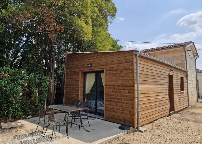 Domaine De La Garde * Saint-Germain-de-la-Rivière